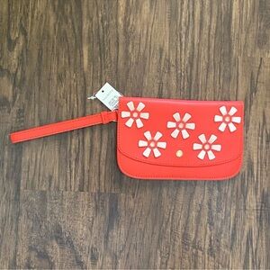 Talbots Plano double flower wristlet size 7” by 5”